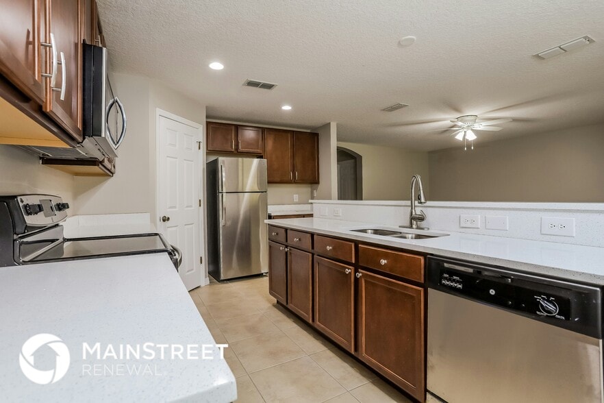 Building Photo - 7247 Mystic Brook Way