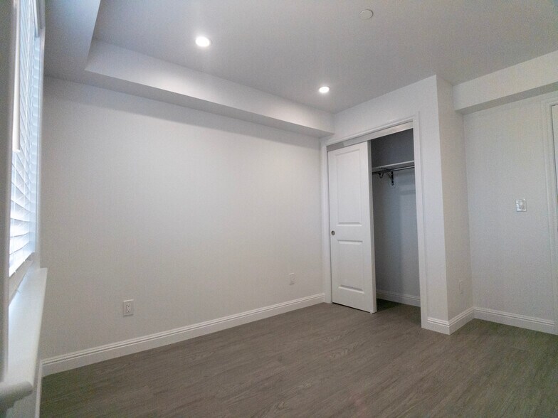 1st Bedroom - 38 Miriam St