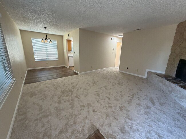 Building Photo - 8935 Rancho Grande Ct