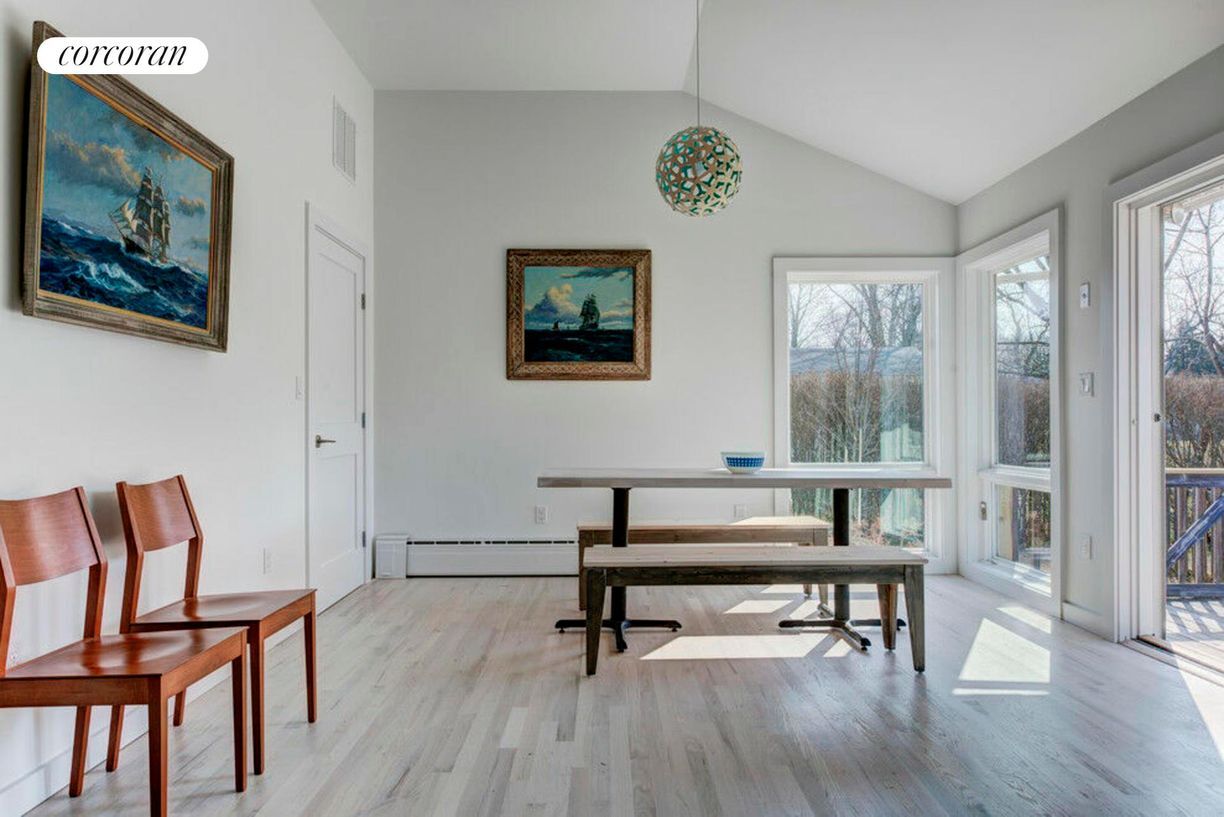 Building Photo - 35 Bayberry Ln