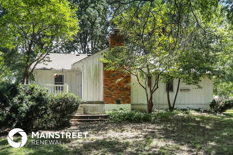 Building Photo - 404 Meadow Ln