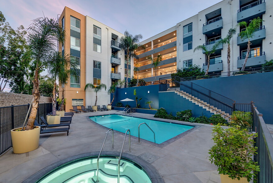 Building Photo - ashton-sherman-village