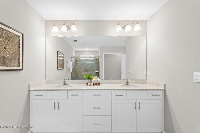 Building Photo - 79 Dovetail Cir