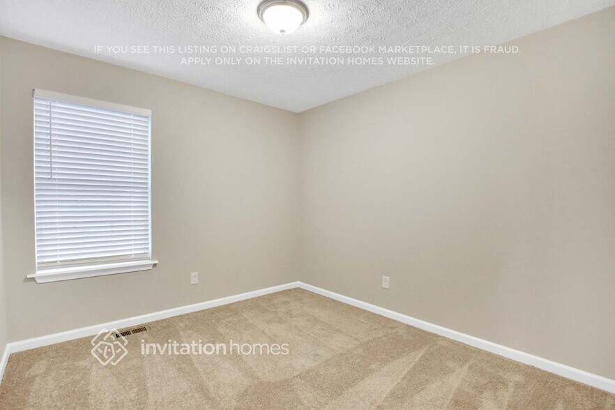 Building Photo - 3859 Willow Hollow