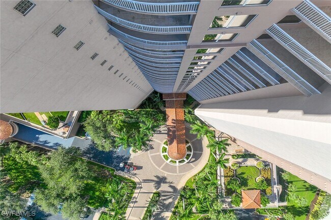 Building Photo - 4801 Bonita Bay Blvd