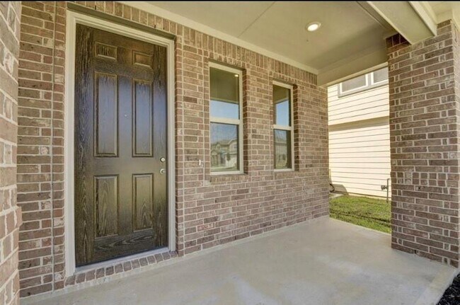 Building Photo - 4127 Mossy banks Ln