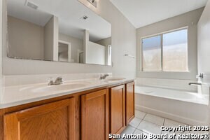 Building Photo - 3915 Regal Rose