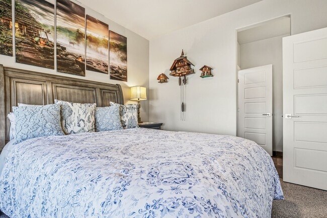 Building Photo - Beautifully Maintained 3 Bedroom Home in Mesa Village