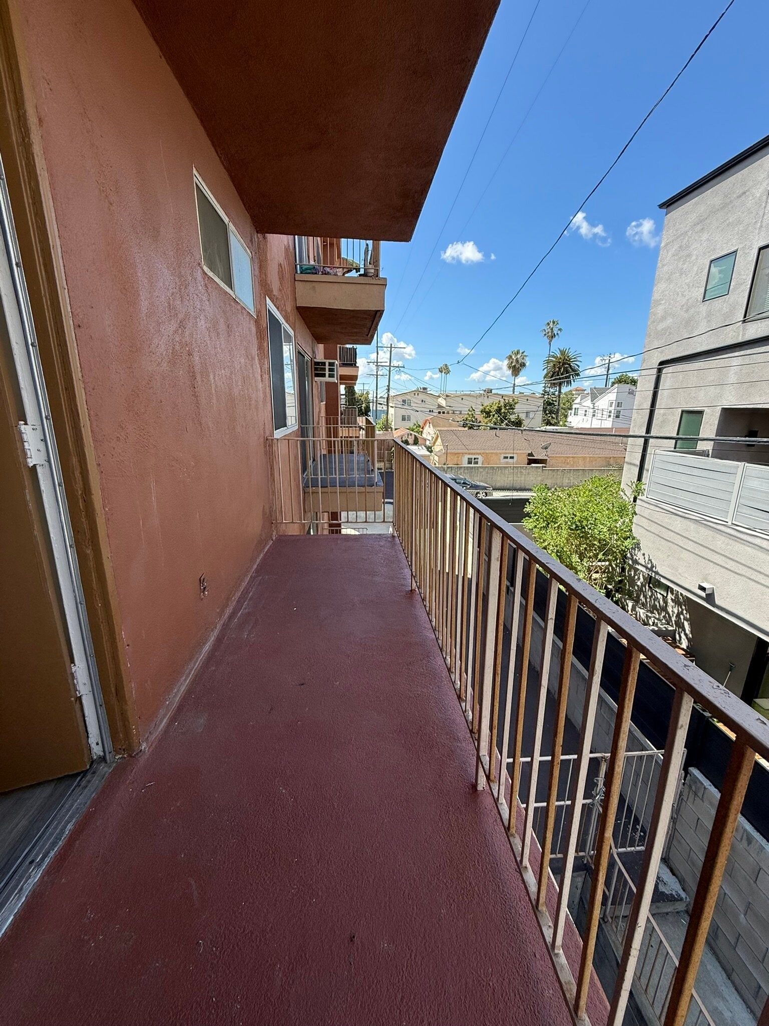 Building Photo - 915 N Wilton Pl