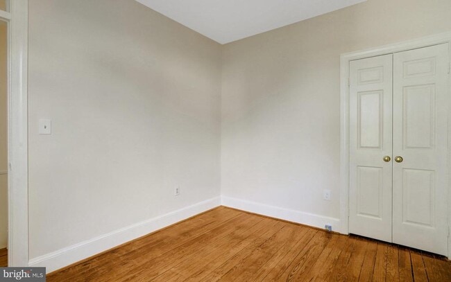 Building Photo - 225 S Payne St