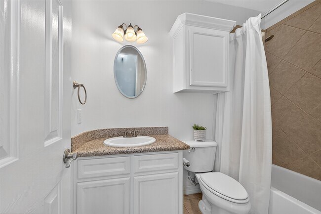 Building Photo - 7926 Stoneyway Dr