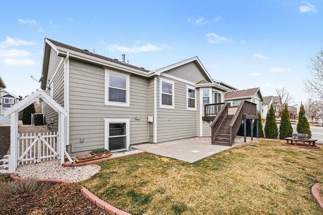 Building Photo - 2250 Marshfield Ln