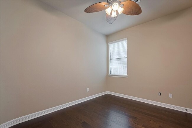 Building Photo - 25134 Alina Ln
