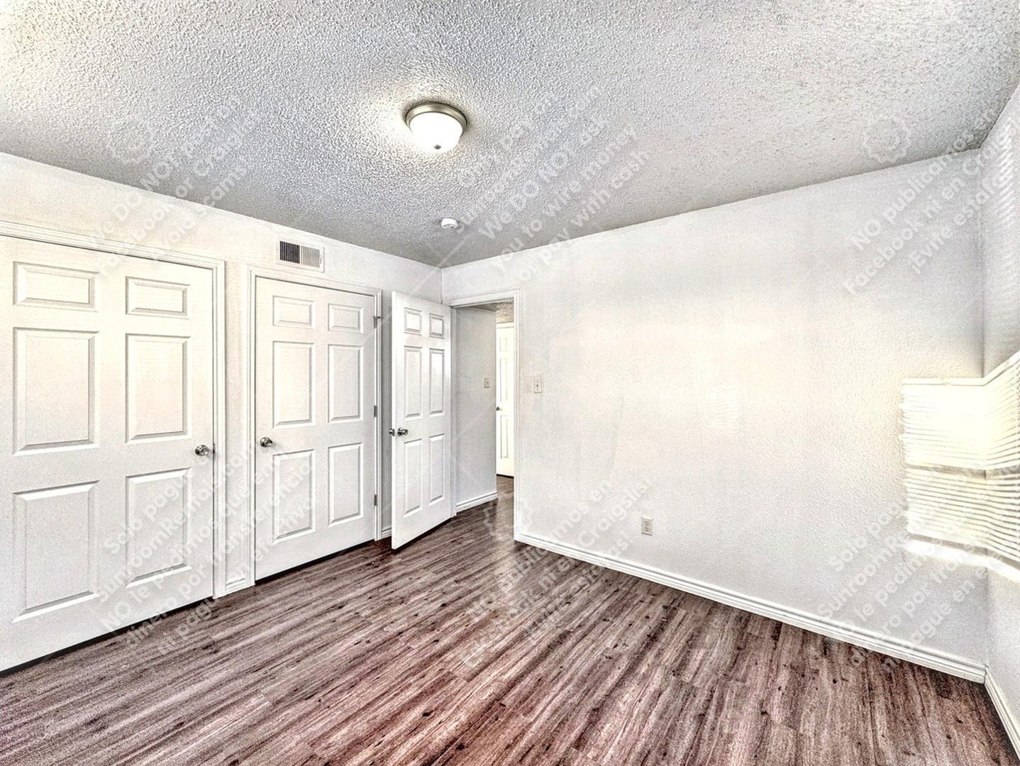 Building Photo - 742 Old Martindale Rd