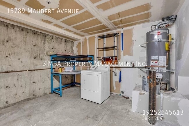 Building Photo - 15789 Maubert Avenue