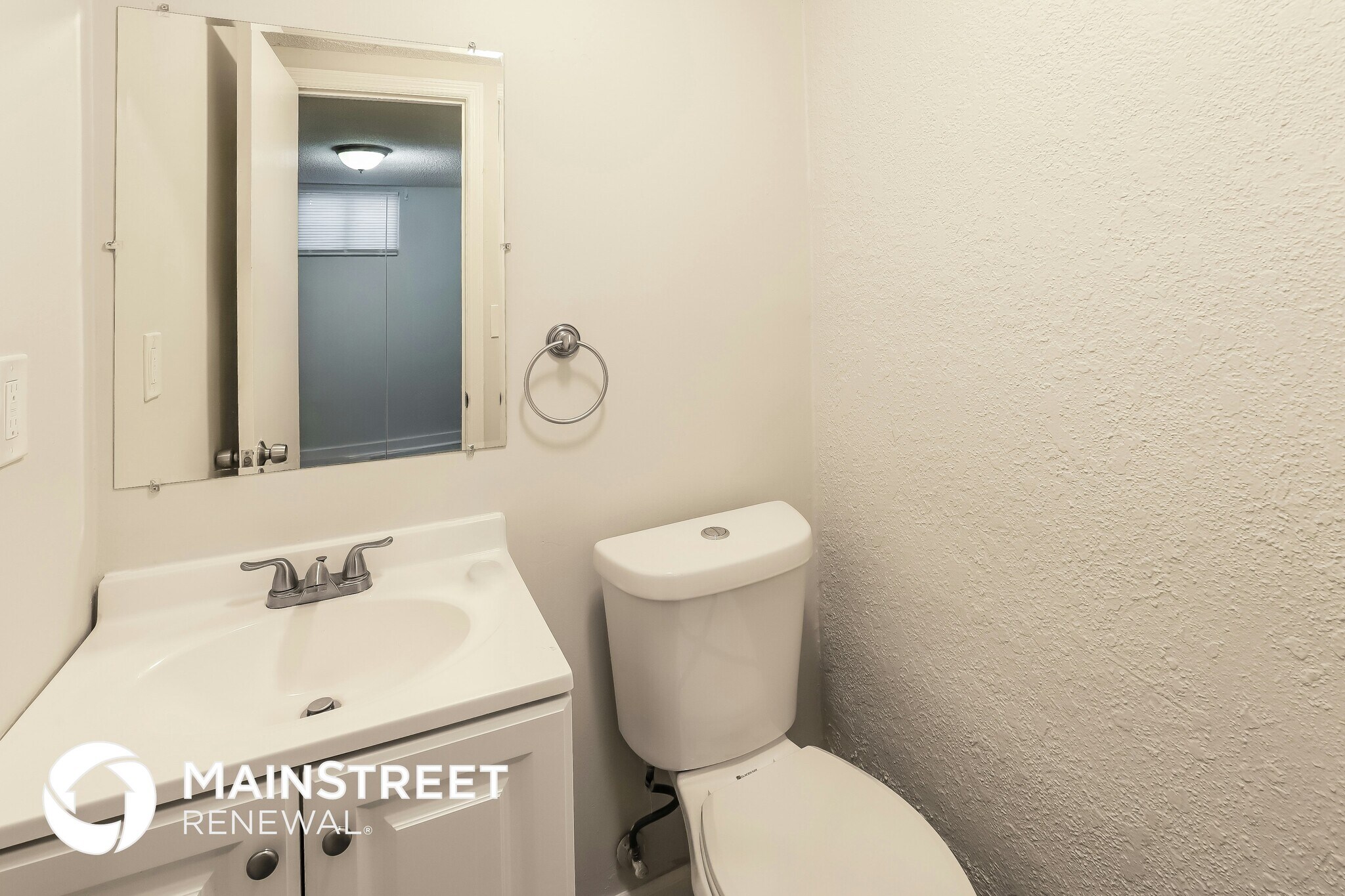 Building Photo - 6610 NW Graden Rd