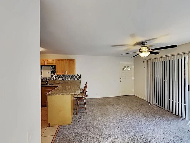 Building Photo - Charming 1-bedroom, 1-bathroom residence located in Ewa Beach