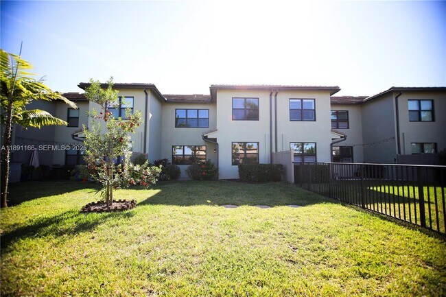 Building Photo - 8293 Cadre Noir Rd