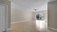 Building Photo - 13715 Kendale Lakes Cir
