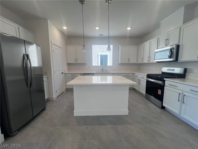 Building Photo - 7394 Pioneer Way