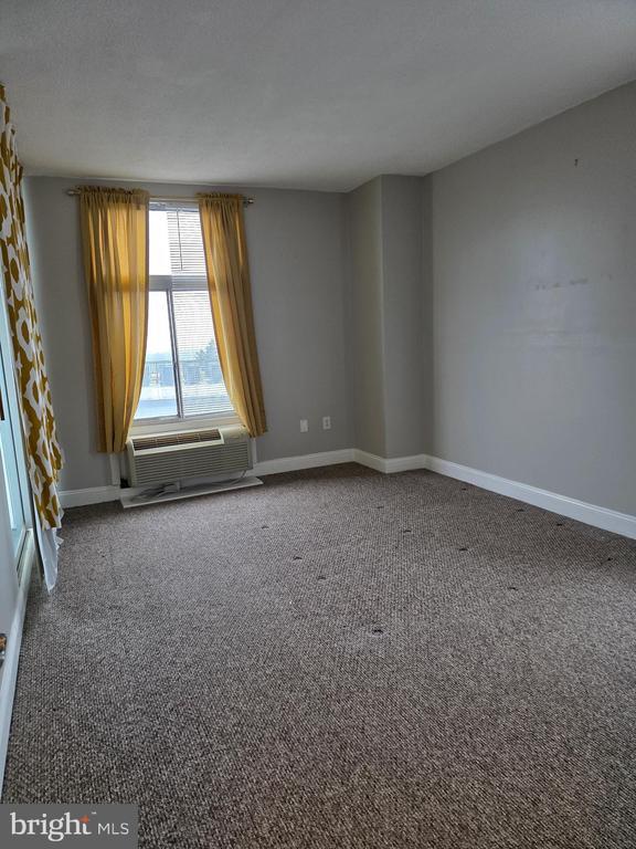 Building Photo - 28 Allegheny Ave