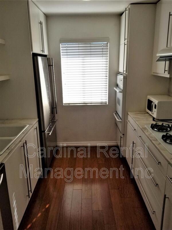 Building Photo - 156 S Oak Knoll Ave