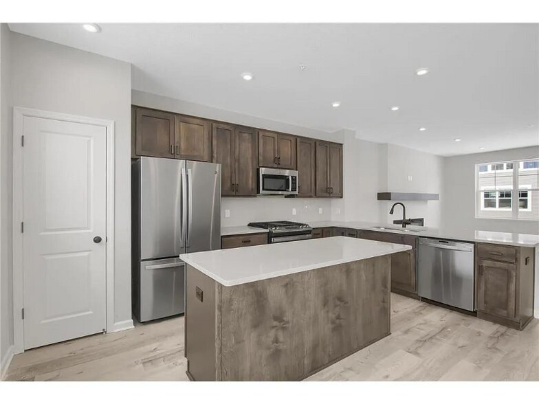 Primary Photo - 21830 136th Wy