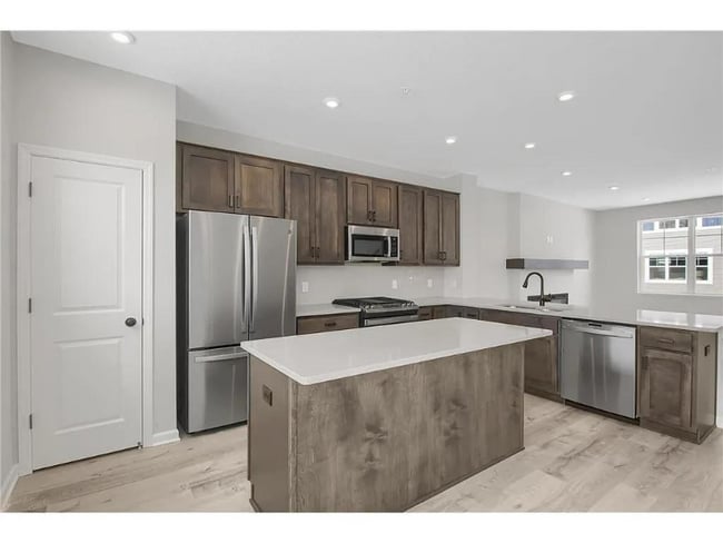 Primary Photo - 21830 136th Wy