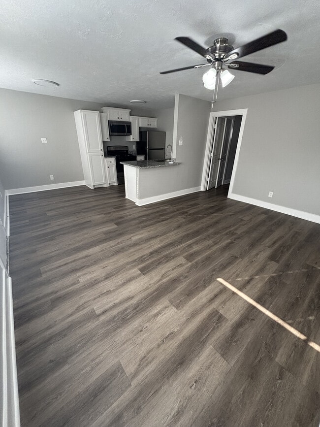 Floorplan - Avondale Apartments