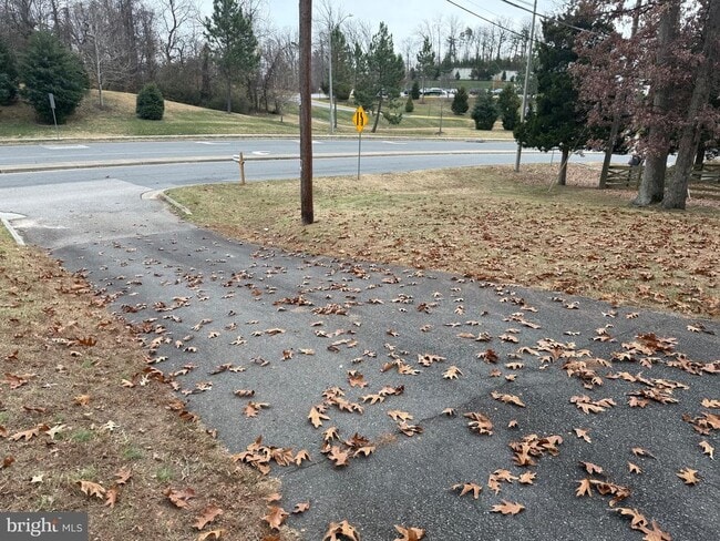 Building Photo - 9300 Sanger St