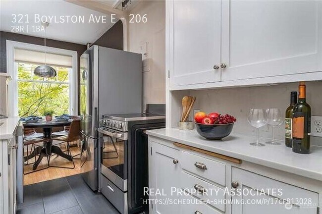 Building Photo - 321 Boylston Ave E