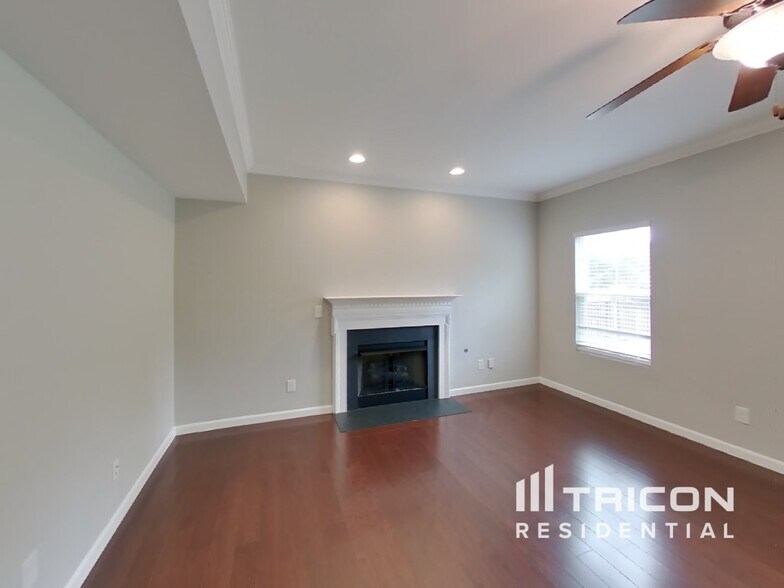 Building Photo - 2913 Haviland Way