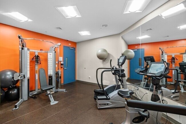 Building Photo - 88 Gerrish Ave