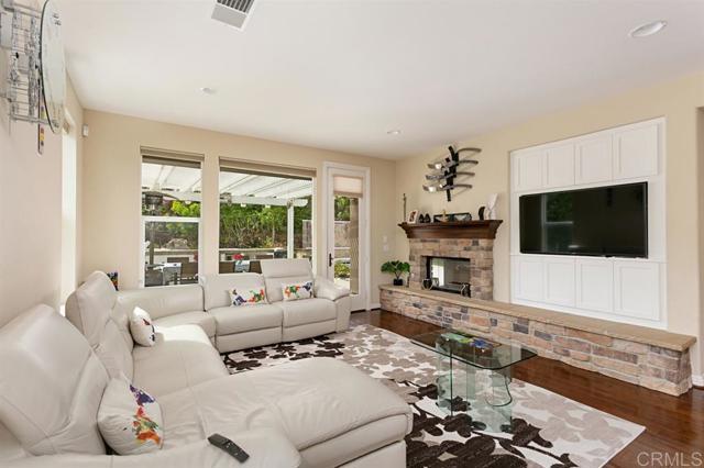 Building Photo - 7047 Rose Dr