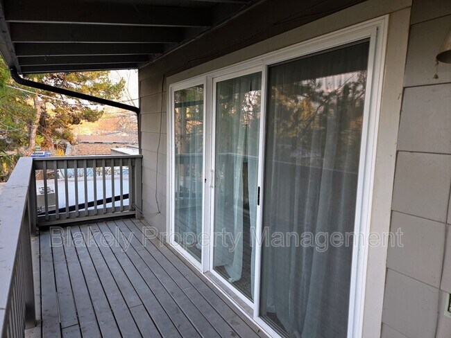 Building Photo - 2118 S Roosevelt St