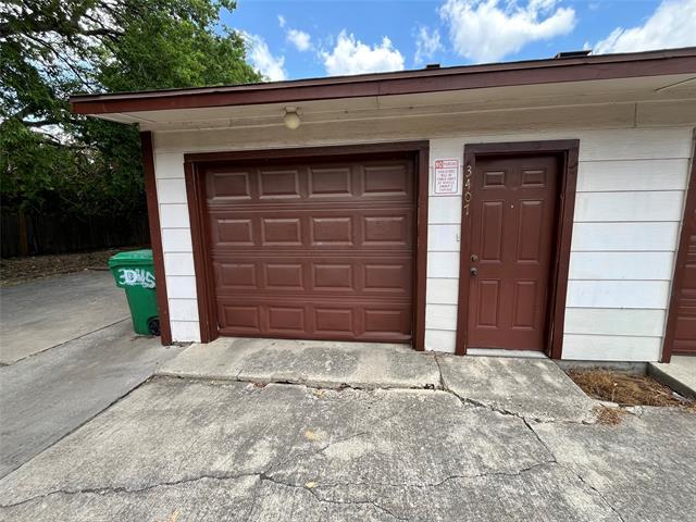 Building Photo - 3047 Olympia Dr
