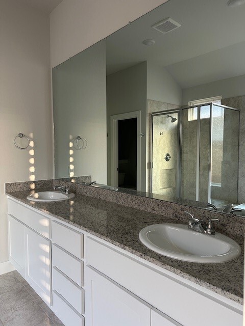 Building Photo - 28138 White Mdw Ln