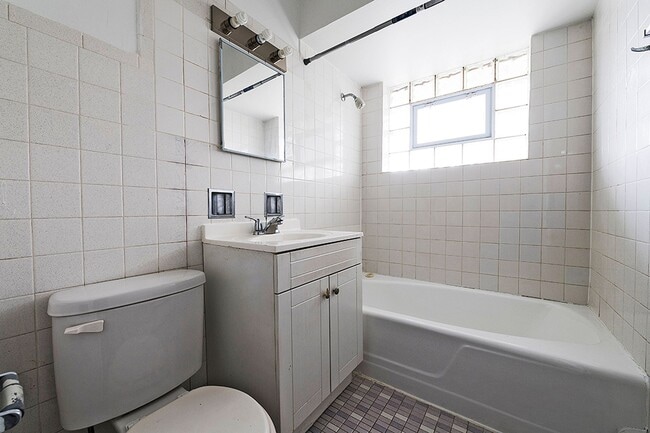 Building Photo - 14101 S Atlantic Ave Riverdale, IL 60827