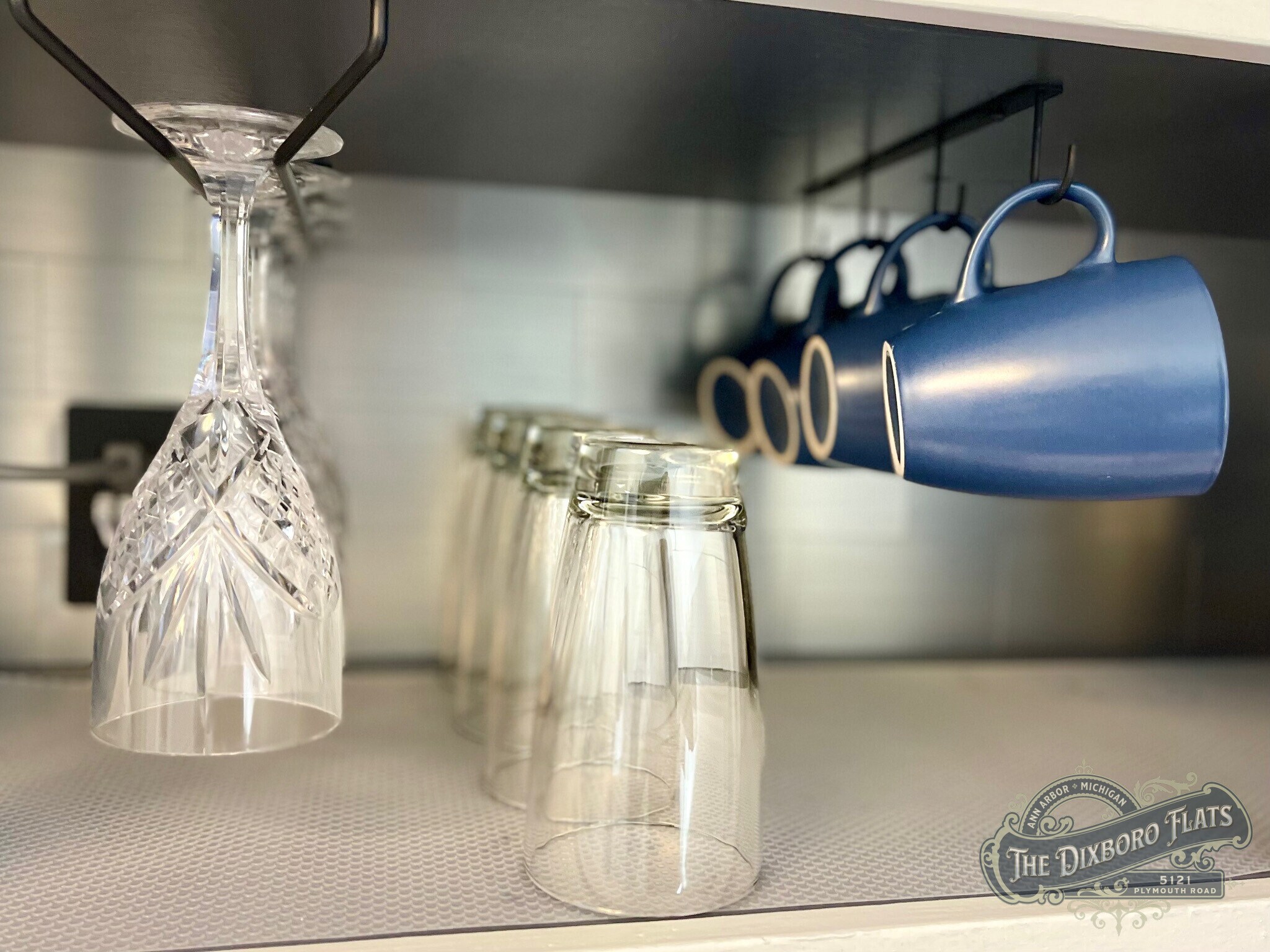 Building Photo - 5121 Plymouth Road