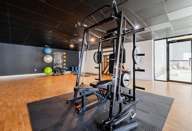 Building Photo - 14703 Park Row Blvd