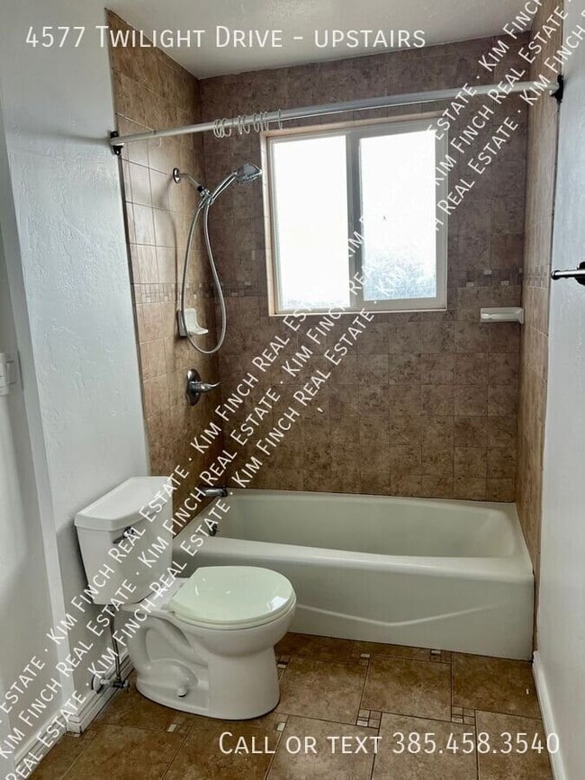 Building Photo - 4577 Twilight Dr