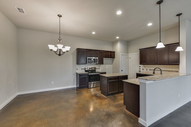 Building Photo - 4052 Shiloh Ct