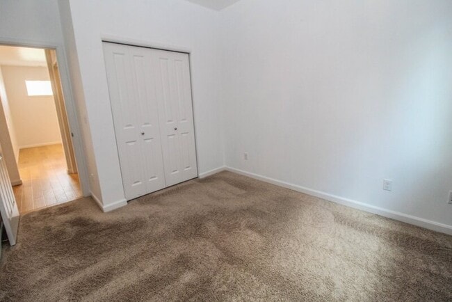 Building Photo - 13922 45th Dr SE