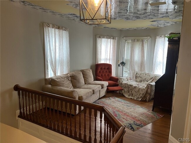 Building Photo - 110 Clinton Pl