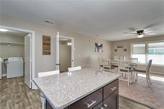 Building Photo - 440 N Oceana Blvd