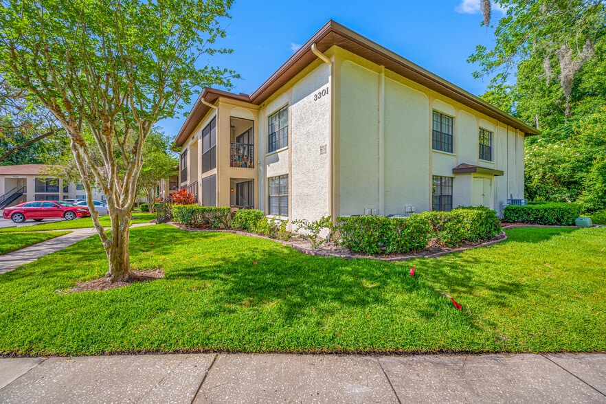 Building Photo - 3301 Crystal Ct E