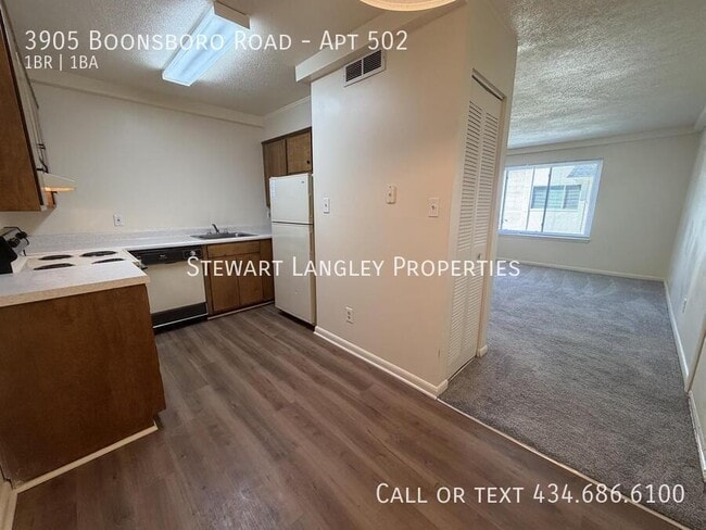 Building Photo - 3905 Boonsboro Rd
