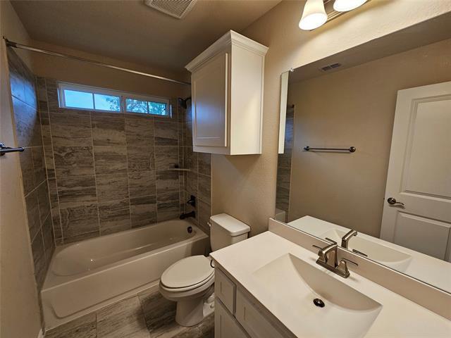 Building Photo - 4318 Egret Ct