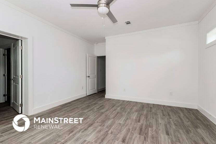 Building Photo - 4358 Larkspur St