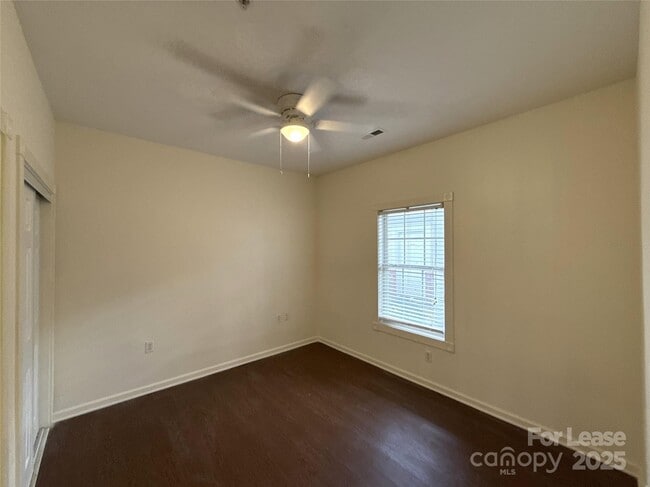 Building Photo - 9113 Meadow Vista Rd